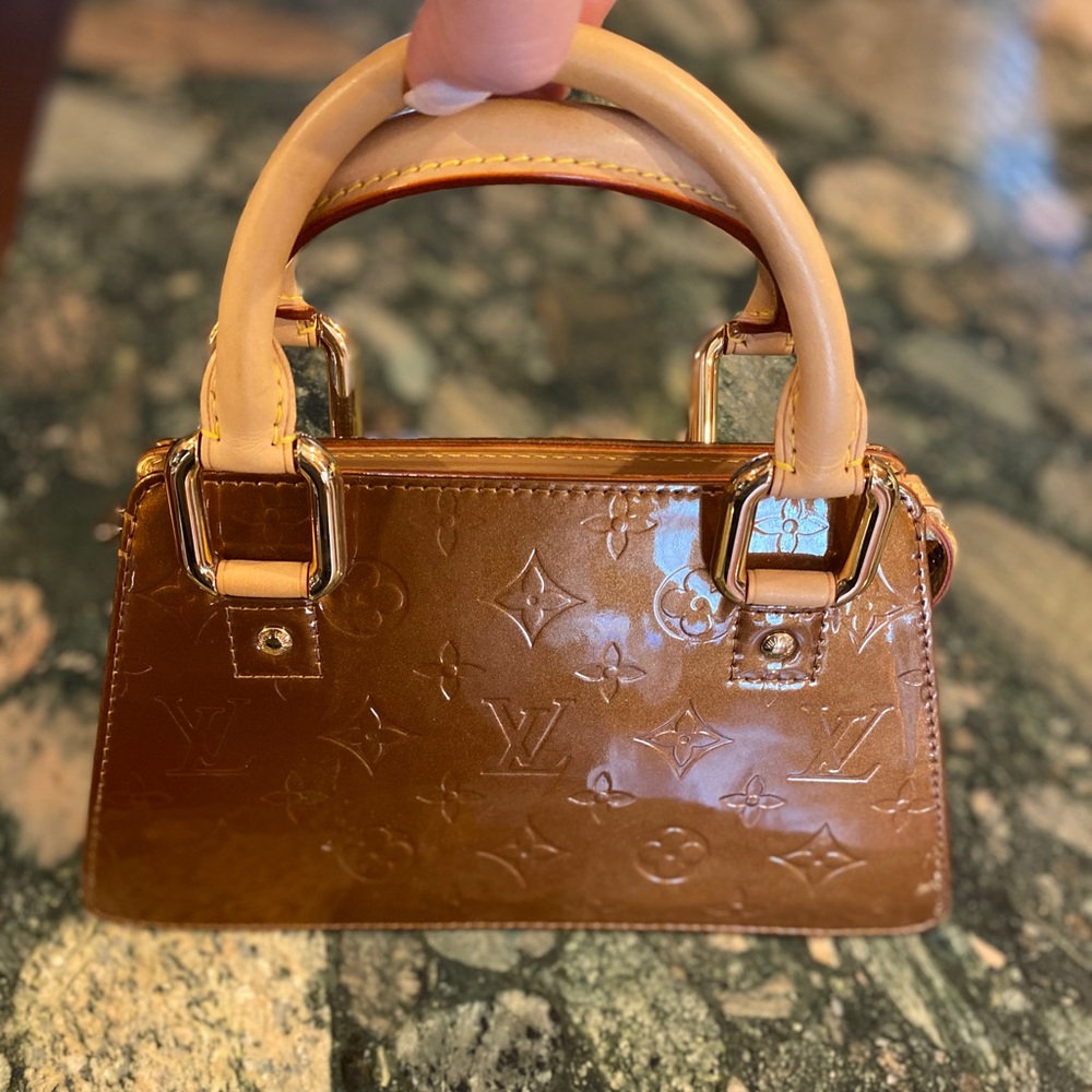 🔥SOLD🔥Louis Vuitton Mini Forsyth Vernis handbag